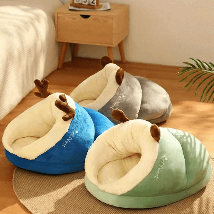 Cama Pet Pantufa em Pelúcia Super Aconchegante